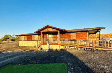 Golden Hour Getaway - Photo 35