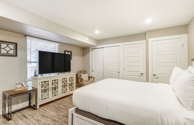 OCC Complex - Photo 12