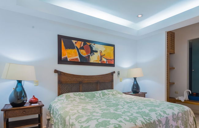 Deep Blue Condos - Foto 18