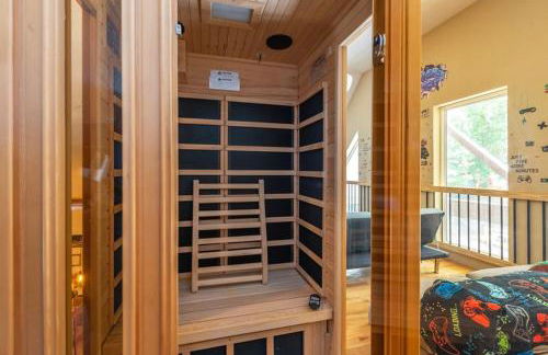 Funtastic Retreat! PS5, View, Goats, Hot Tub, Karaoke - Foto 39