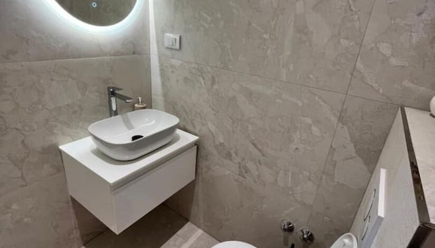 Modern Apartment With sea View - Foto 5, Baño