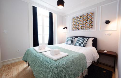 Augusta 229-5E-City Center Apt- Balcony & Elevator - Photo 10