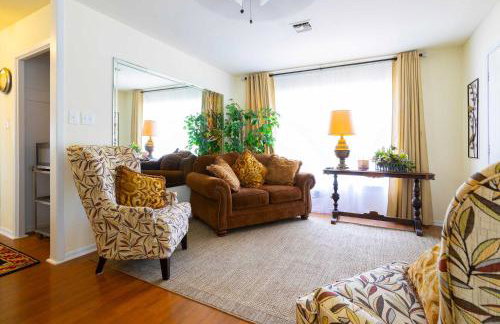 Mariposa Monarch - Walk to River - Foto 17