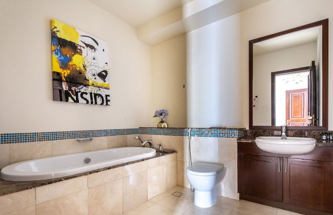 Premium Sky-high 3BR Penthouse in Fairmont North Residence - Foto 11