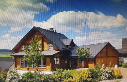 Berglodge für 10 Personen mit Sauna und Yacuzzi - Foto 1