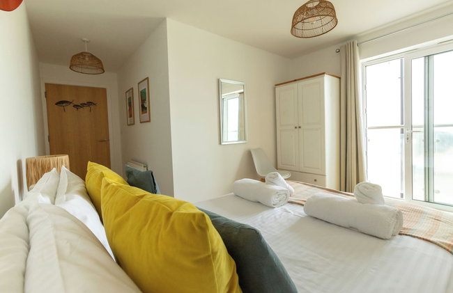 The Beach House & Porth Sands Apartments - Photo 41