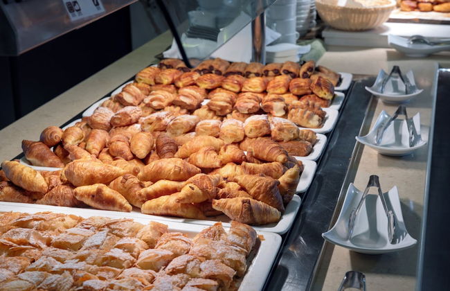 Atlantis Beach Hotel - Photo 49