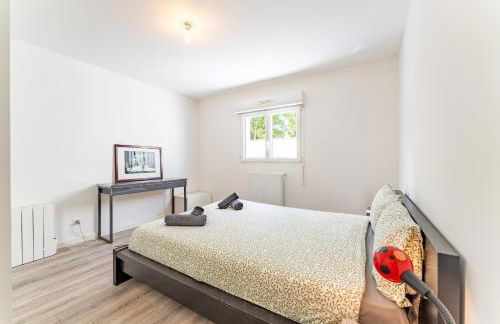 T2 Le Petit Pouset Tout Équipé Wi-Fi Haut Débit - Photo 11