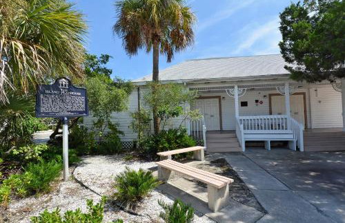 NEW! SaltWater Serenity less than 500ft to AMI, Canal Front! - Foto 69