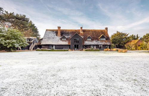 Period Luxury Converted Barn Windsor/Maidenhead - Perfect for family groups - Foto 86