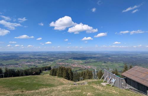 Altkreut Festenhof, Linde und Kastanie, 2 große FeWos für Gruppen bis 19 Personen ruhig und naturnah, 60 Min von München - Foto 35