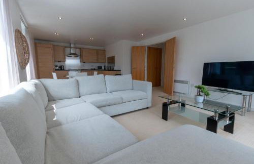 Britannia Apartments - Photo 41