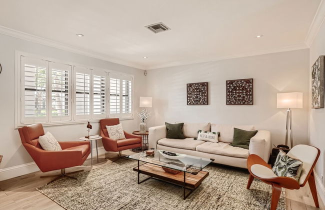 Great Location Private House Pool, Hot Tub, Patio w/ Fire Pit 3br/2ba - Foto 11