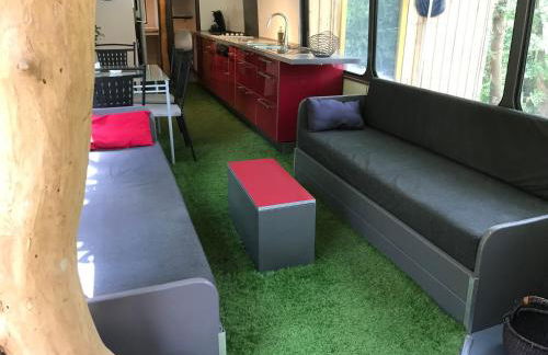 Bus atypique au bord du canal du midi et au cœur d'une forêt 2 chambres - Foto 35