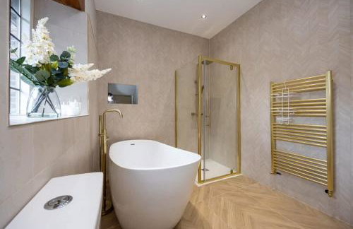 The GreyStoke Mansion With Private Grounds - Foto 38