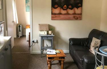 Court Farm Holiday Bungalows Ltd - Photo 5