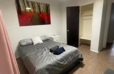 3BD, Pet Friendly House with Huge Backyard - Foto 4