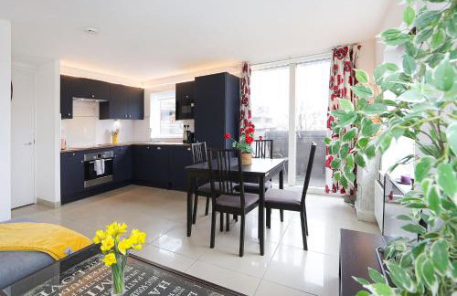 2-bed 2-bath flat around the corner from Portobello Market - Foto 2