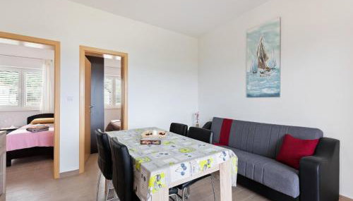 Simplistic Apartment in Neviđane near Sea Beach - Foto 2