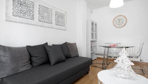 Apartamento en Sabiñánigo con amplia y soleada terraza - Foto 3