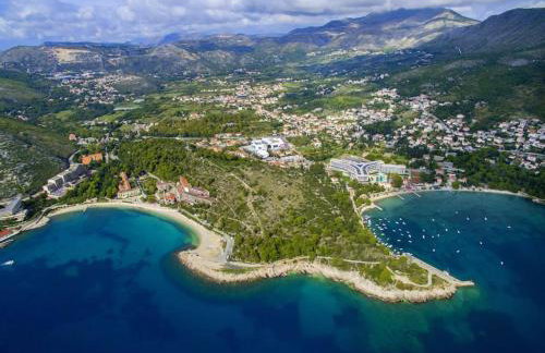 Apartman Sofia za 3 s parking blizu centra - Photo 32