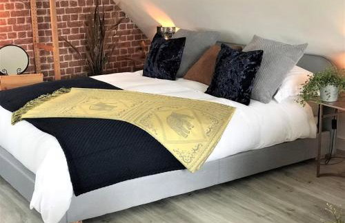 The View, Countryside Retreat with private hot tub, Cheshire - Foto 14