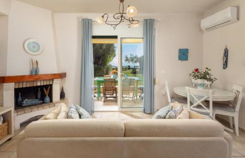 Cote Jardin Seafront Villa Direct access to the beach - Foto 5