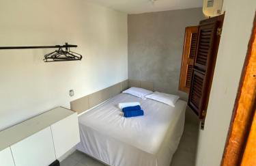 Lindo, simples, aconchegante e pé na areia - Foto 6