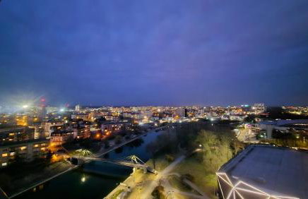 River Tower 14th Floor Luxury, Kler Design, City and Nature View - Foto 2