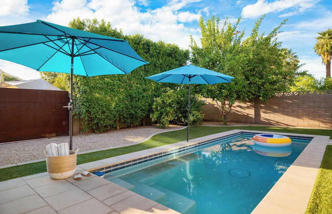 Sundrenched by Avantstay Pool, Mins to Old Town - Foto 32