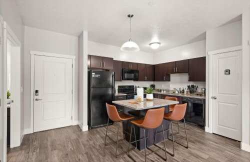 Stylish Apartment Close to Attractions - Foto 9