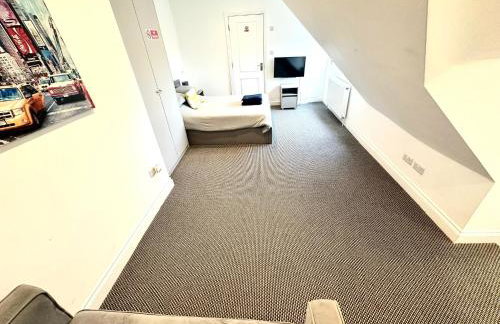 Stylish Modern, Private Apartment,15 Mins To Central London - Photo 29