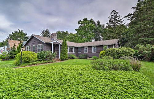 Saybrook Manor House, Walk to Cove Beach! - Foto 1