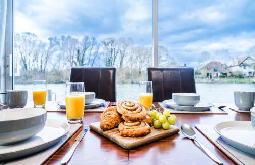 RIVER RETREAT- near Holloway U, Thorpe Park and Heathrow airport - Foto 10