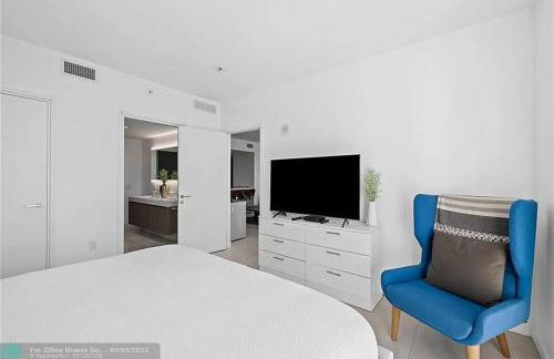 The Glamour of Upscale Downtown Ft. Lauderdale - Foto 11