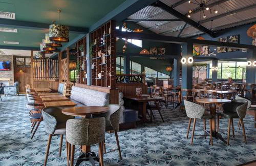 Modern two bedroom caravan with sofabed Sleeps 6 - Foto 21