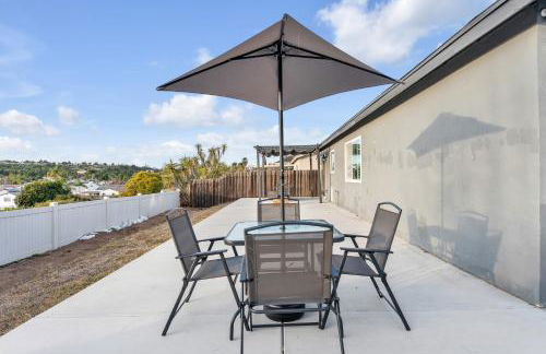 Hilltop Home Hot Tub BBQ Game Room Self Check-In - Foto 11