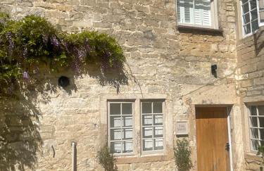 The Snug - cosy cottage in a great location - Photo 1