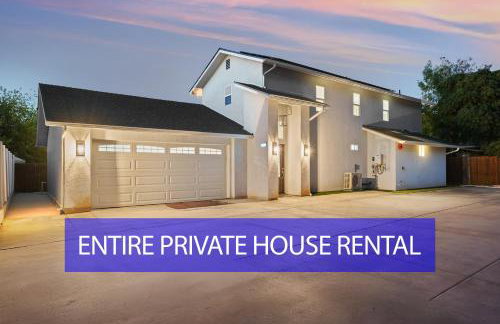 Entire Private Home with 3 Bedrooms 2 Bathrooms, with Garage, Gated Yard, King Bed House, Available Now - Foto 1