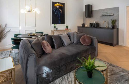 Candy Cavalier Zagreb Center Lux - Foto 1