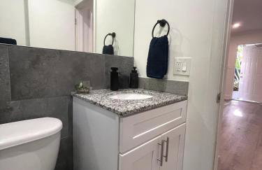 New Apt 2 Bed 2 Bath with Amazing PATIO - Foto 38