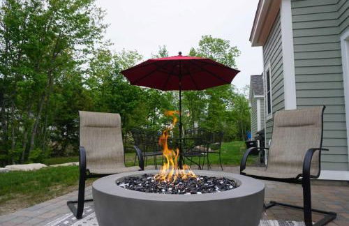 Maritime Meadows - Charming Resort-Style Home - Photo 43