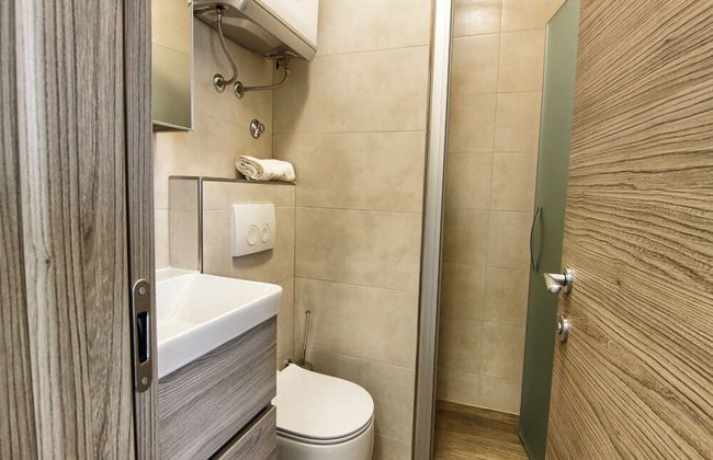 Apartments Victoria - Photo 29