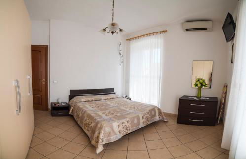 Vicino al mare sulla pista ciclabile - Foto 13