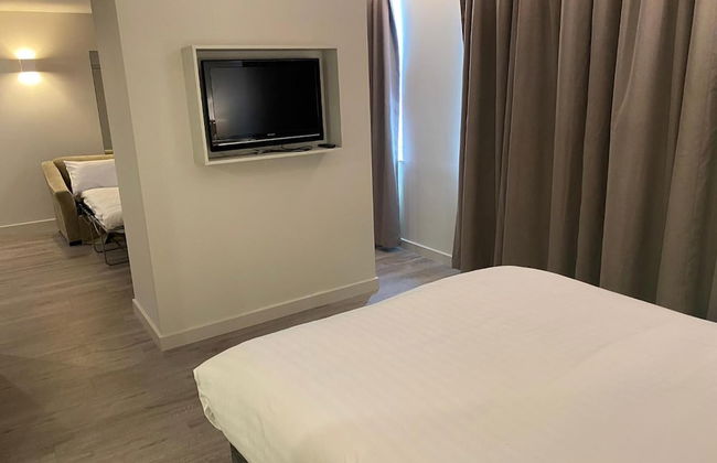 Axiom Park Hotel - Foto 33