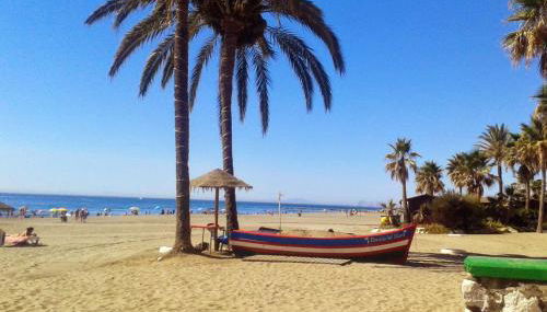 Impressive apartment with 3 bedrooms metres from the beach - Photo 5