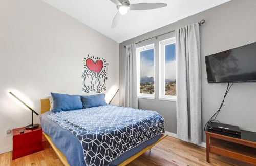 Mid-Century Modern Escape hikingbiking nearby! - Foto 16