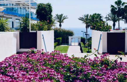 Atico lujo primera linea, terraza, piscina, parking - Foto 32