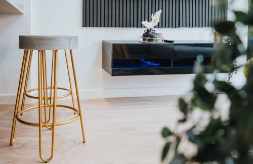 Dazzling & Modern 4bd - Coop LIVE - Etihad - Parking - Foto 29