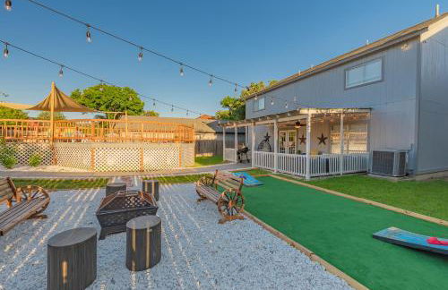 Luxury 5BR House with Pool by SeaWorld & Lackland - Foto 59